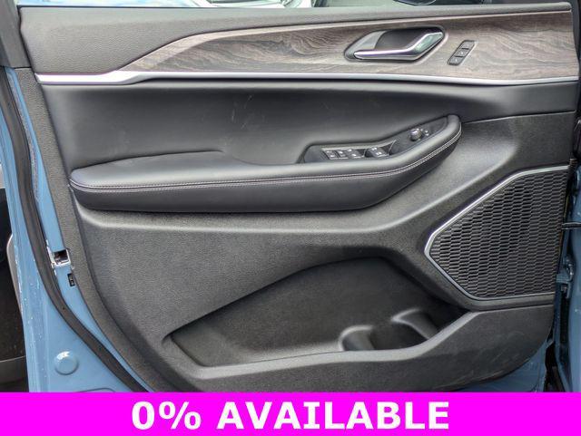 new 2026 Jeep Grand Cherokee L car, priced at $48,137