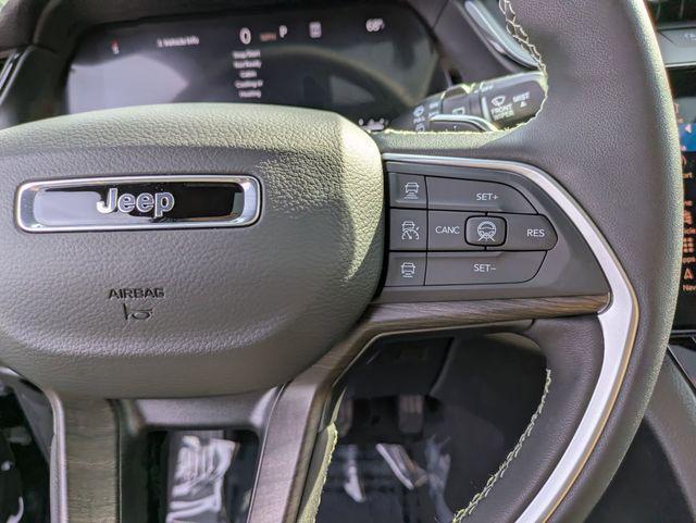 new 2026 Jeep Grand Cherokee car, priced at $44,211