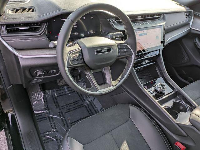 new 2026 Jeep Grand Cherokee car, priced at $44,211