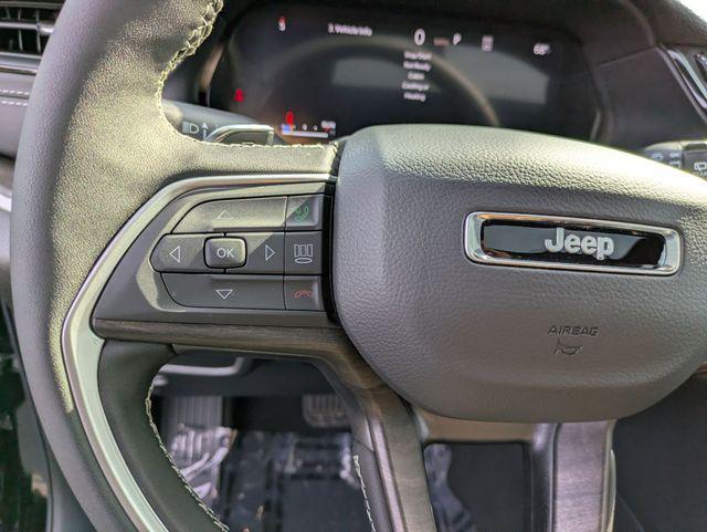 new 2026 Jeep Grand Cherokee car, priced at $44,211