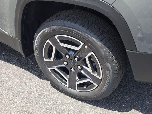 new 2026 Jeep Cherokee car, priced at $38,496