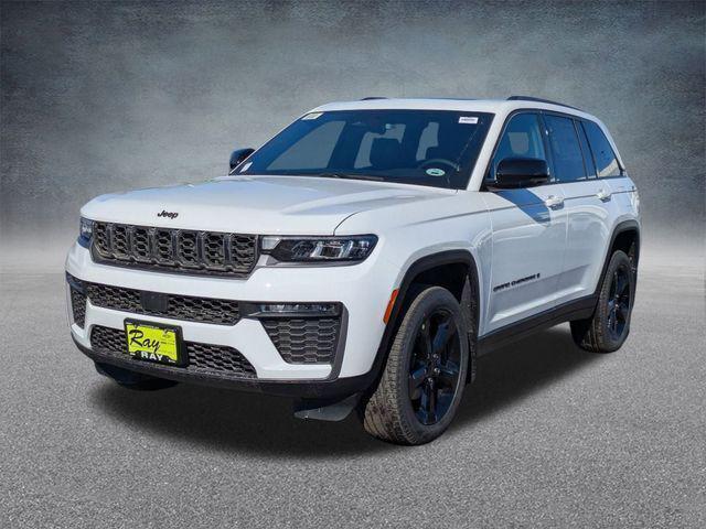 new 2026 Jeep Grand Cherokee car, priced at $43,371