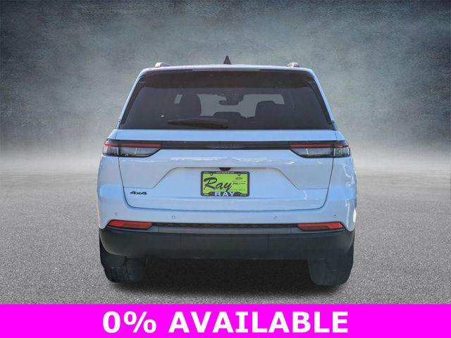 new 2026 Jeep Grand Cherokee car, priced at $44,371