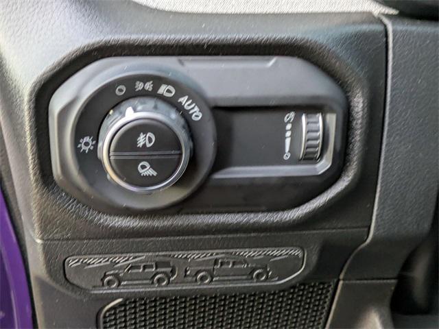 new 2026 Jeep Gladiator car, priced at $47,825