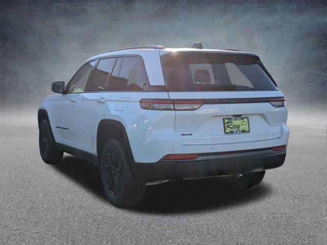 new 2026 Jeep Grand Cherokee car, priced at $40,294