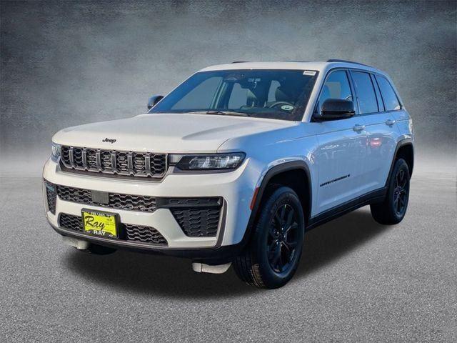 new 2026 Jeep Grand Cherokee car, priced at $40,294