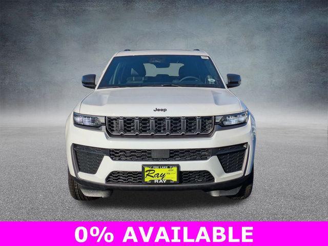 new 2026 Jeep Grand Cherokee car, priced at $43,294
