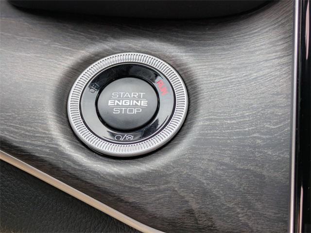 new 2025 Jeep Grand Cherokee car, priced at $47,834