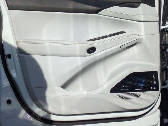 new 2026 Jeep Cherokee car, priced at $45,546