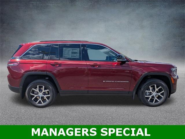 new 2025 Jeep Grand Cherokee car, priced at $43,159