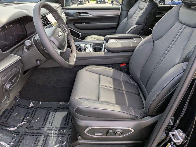 new 2026 Jeep Grand Wagoneer car, priced at $77,928