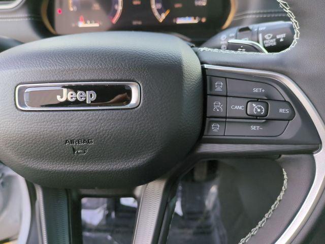 new 2026 Jeep Grand Cherokee car, priced at $37,293