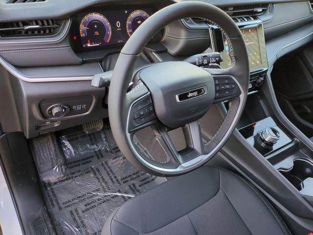 new 2026 Jeep Grand Cherokee car, priced at $37,293