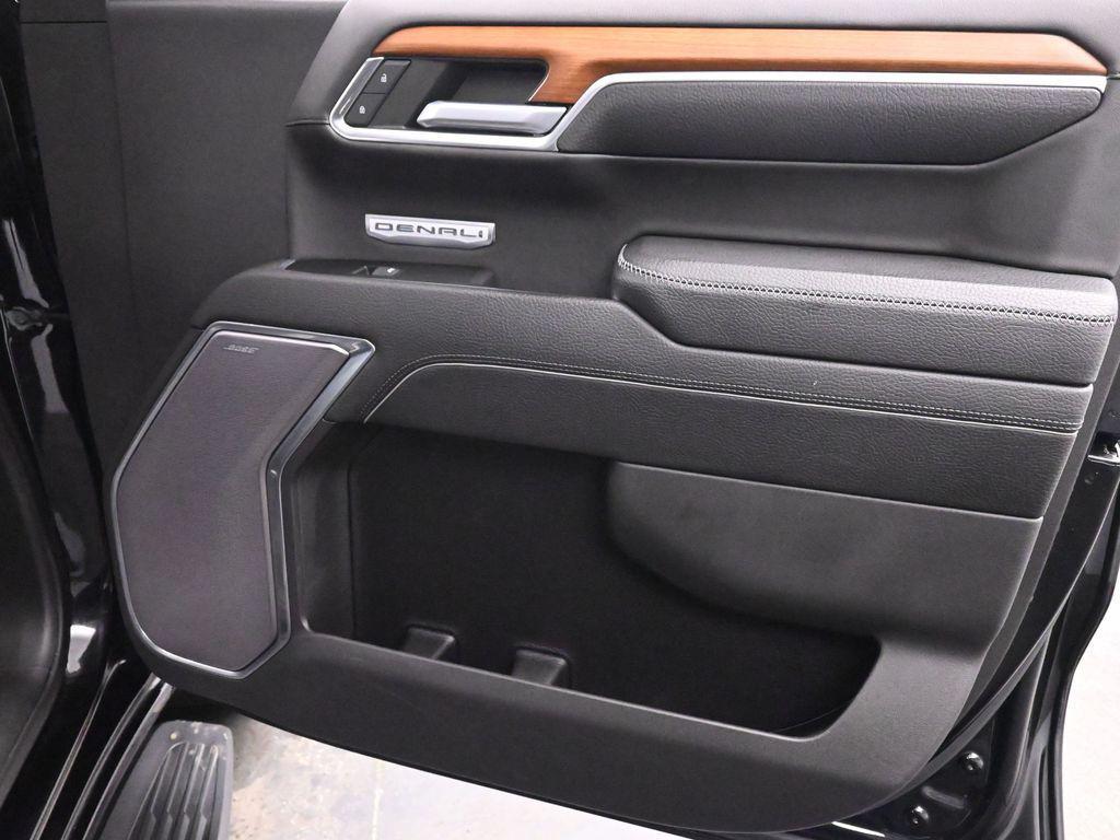 used 2022 GMC Sierra 1500 car, priced at $44,540