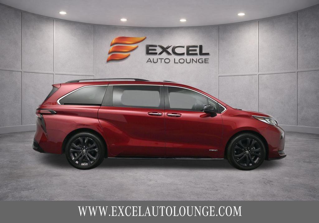 used 2021 Toyota Sienna car, priced at $28,962