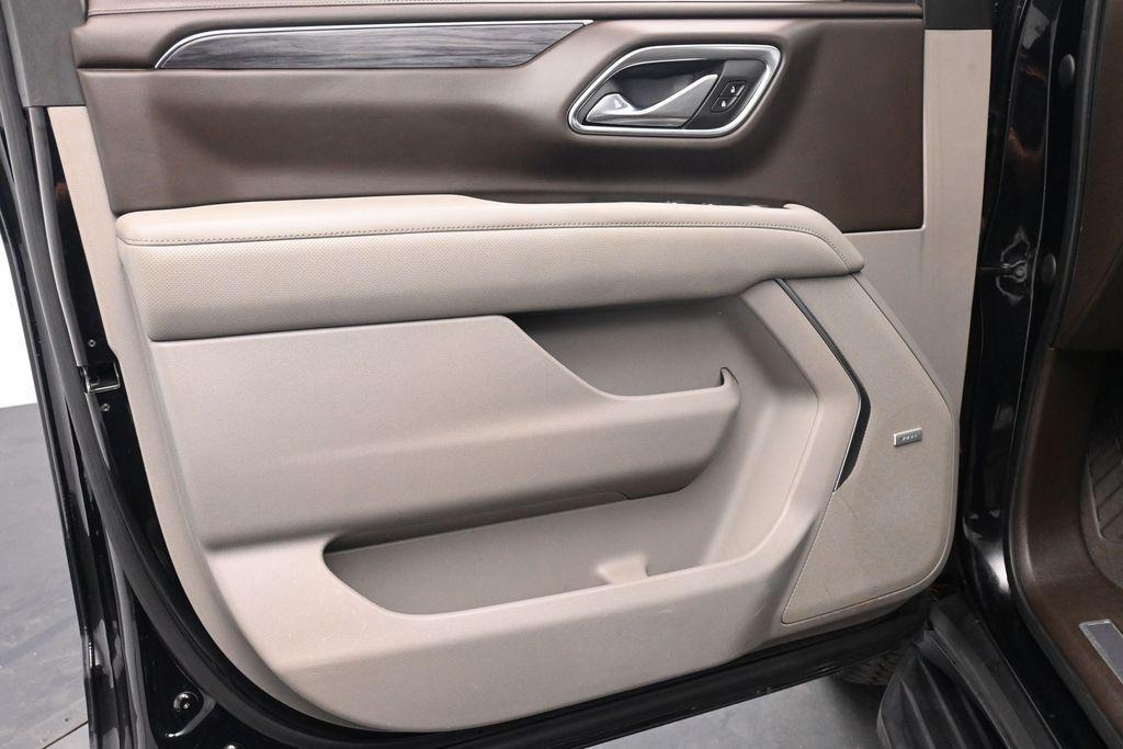 used 2021 GMC Yukon car, priced at $32,294
