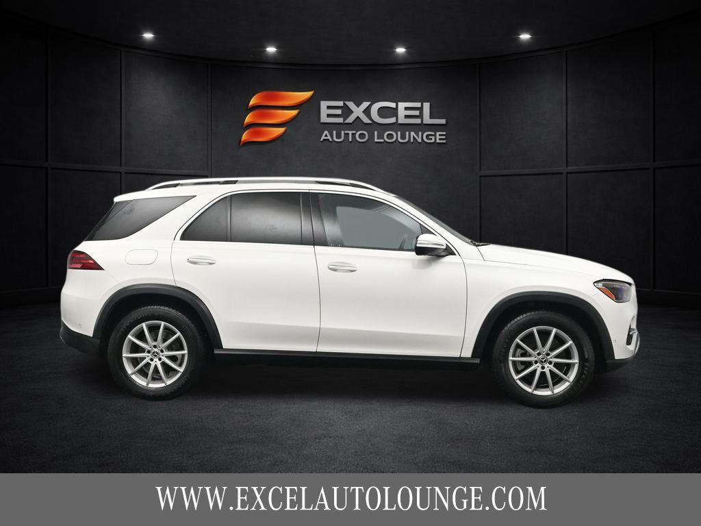 used 2024 Mercedes-Benz GLE 450 Plug-In Hybrid car, priced at $41,736