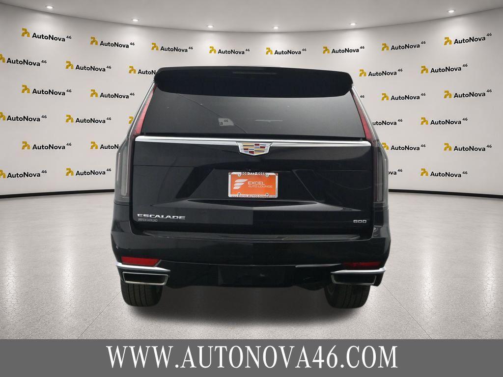 used 2021 Cadillac Escalade ESV car, priced at $42,889