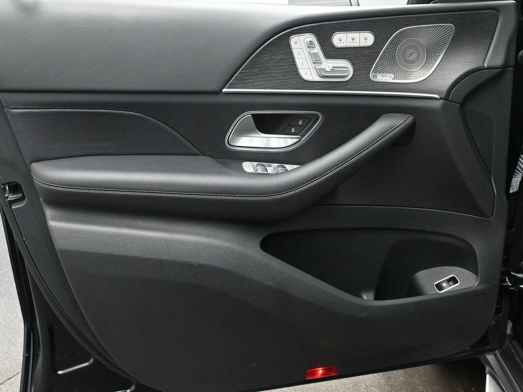 used 2022 Mercedes-Benz GLS 450 car, priced at $53,909