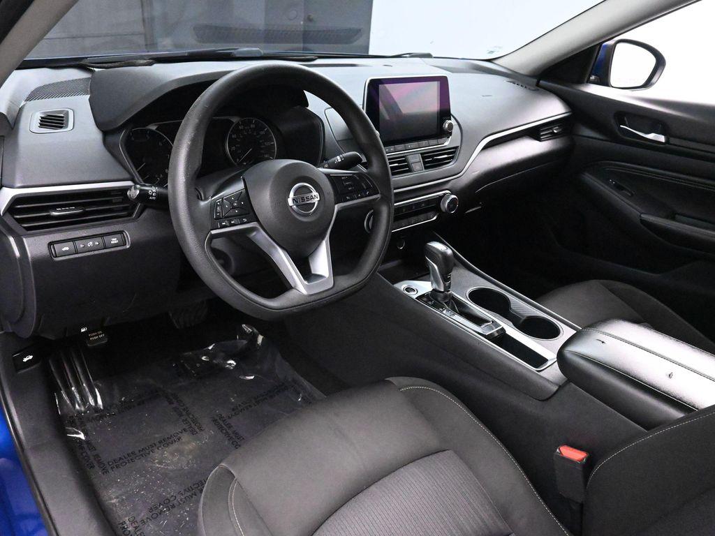 used 2019 Nissan Altima car, priced at $7,500