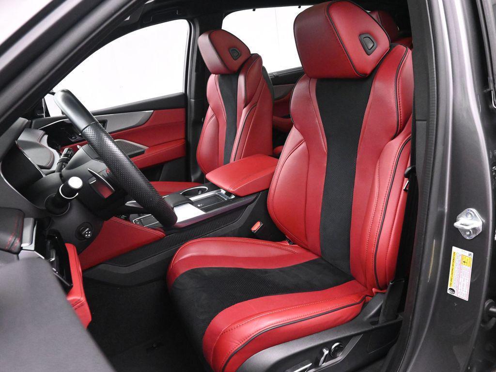 used 2023 Acura MDX car, priced at $38,115