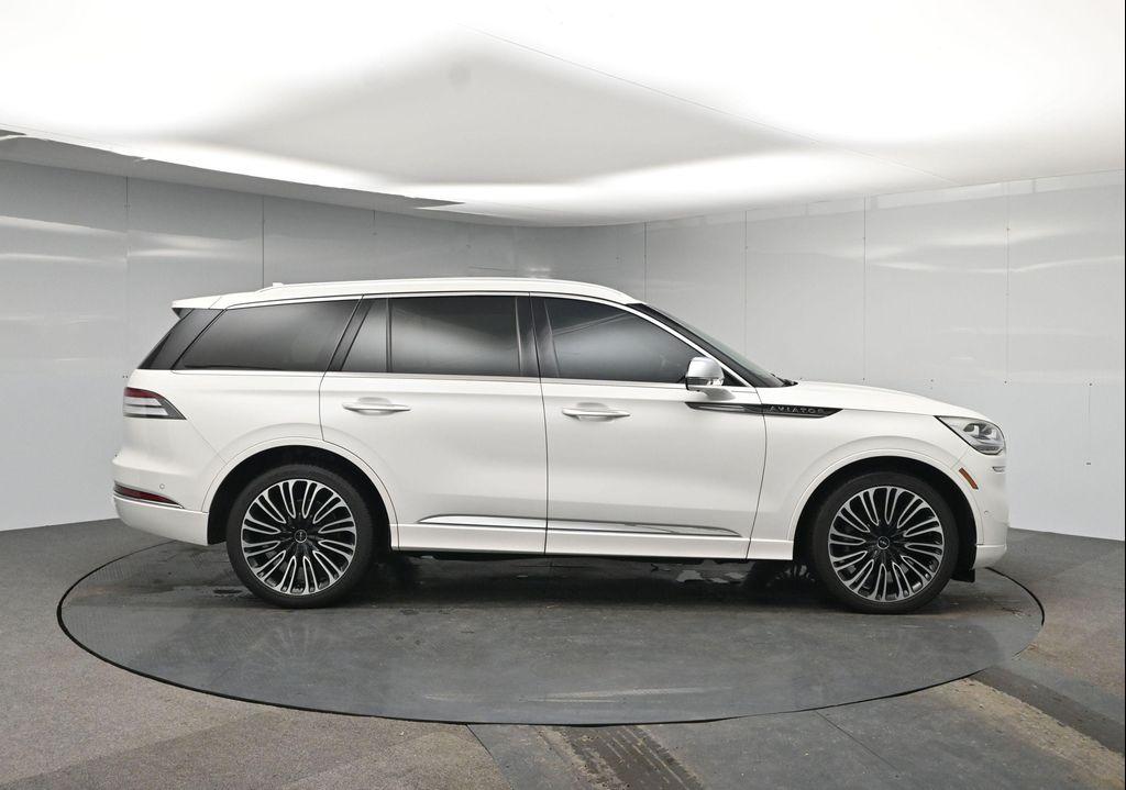 used 2020 Lincoln Aviator car, priced at $35,262