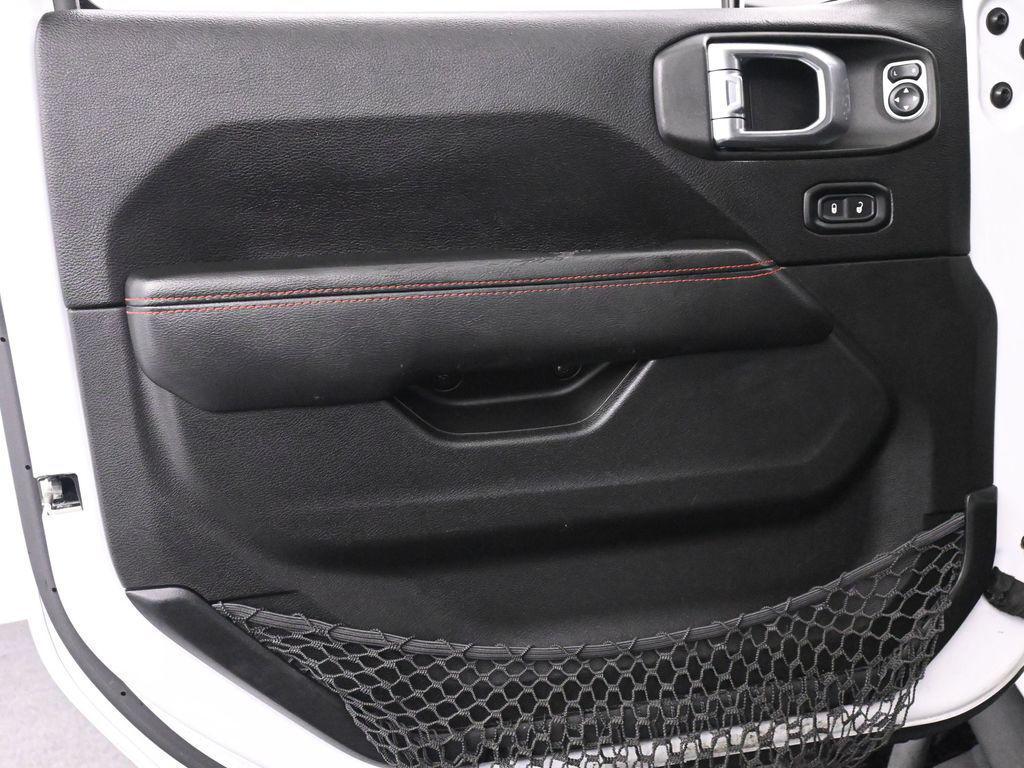 used 2019 Jeep Wrangler Unlimited car, priced at $25,174