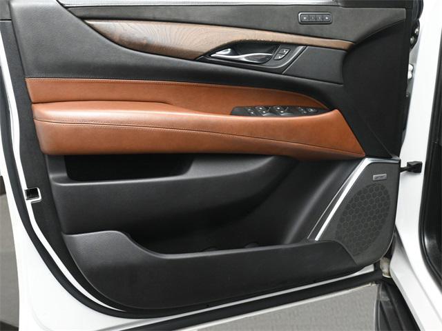 used 2020 Cadillac Escalade car, priced at $29,268