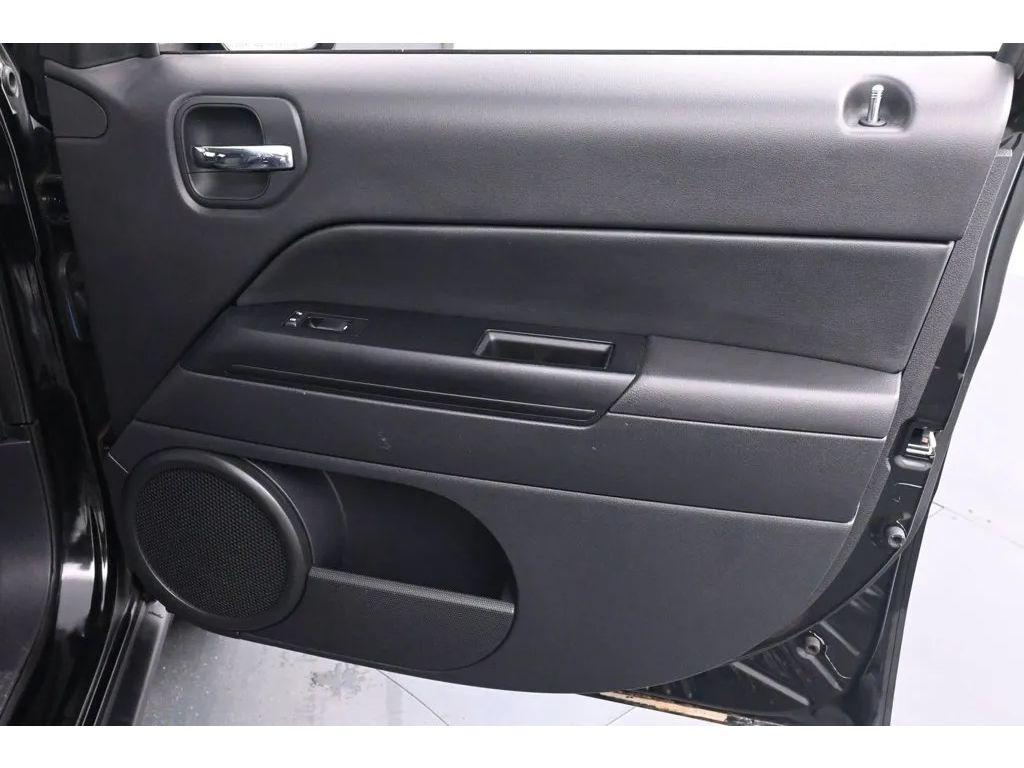 used 2015 Jeep Patriot car, priced at $5,895