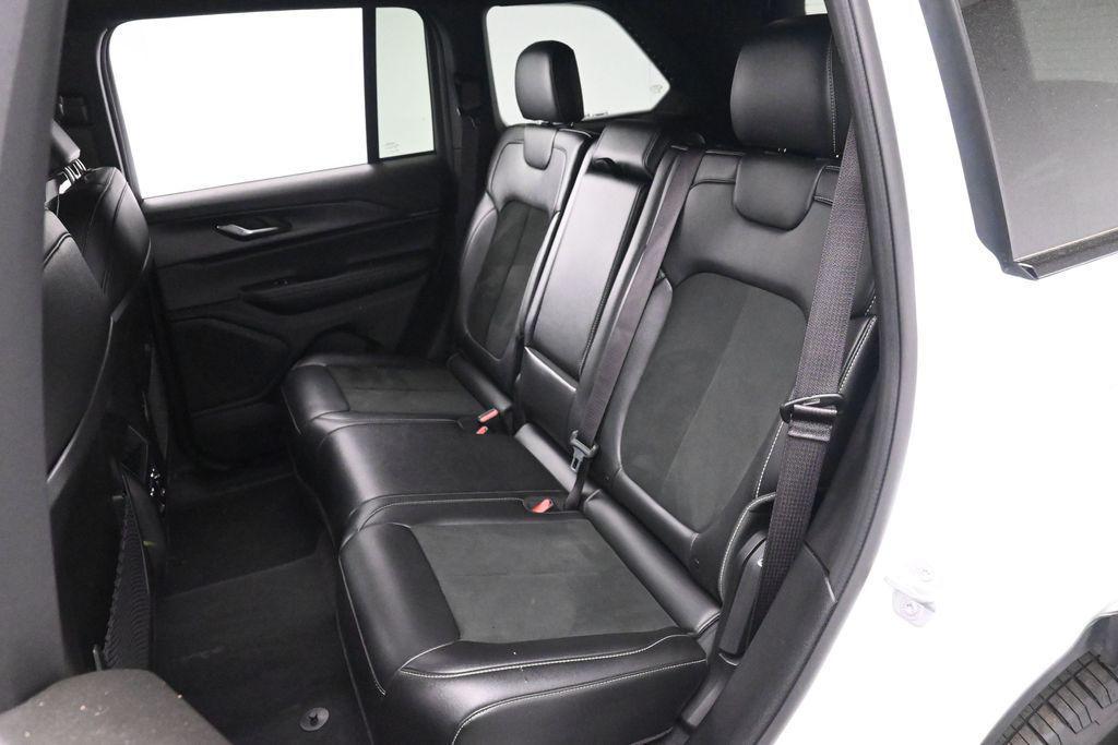 used 2025 Jeep Grand Cherokee car, priced at $30,990