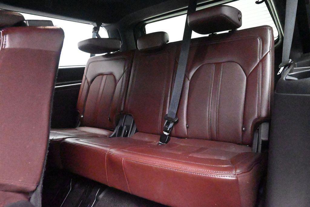 used 2022 Ford Expedition Max car, priced at $37,176