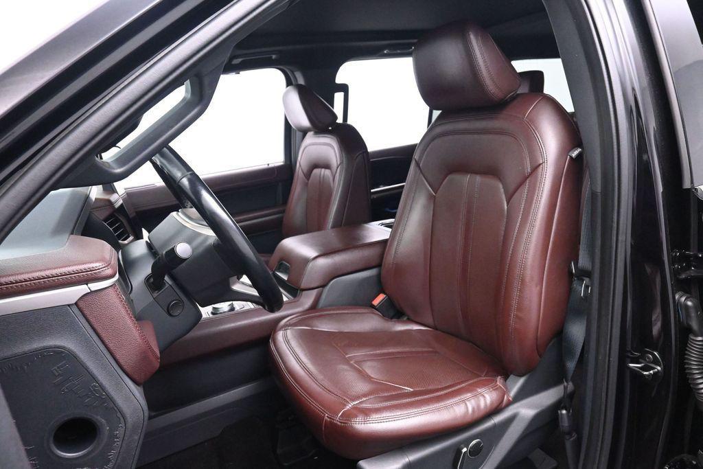 used 2022 Ford Expedition Max car, priced at $37,176