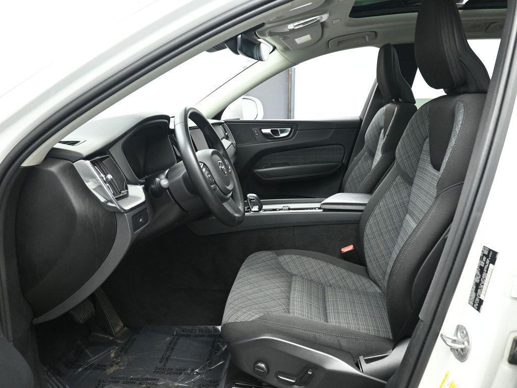 used 2023 Volvo XC60 car, priced at $23,751