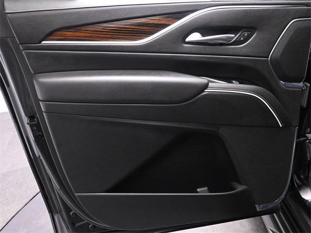 used 2021 Cadillac Escalade ESV car, priced at $38,990