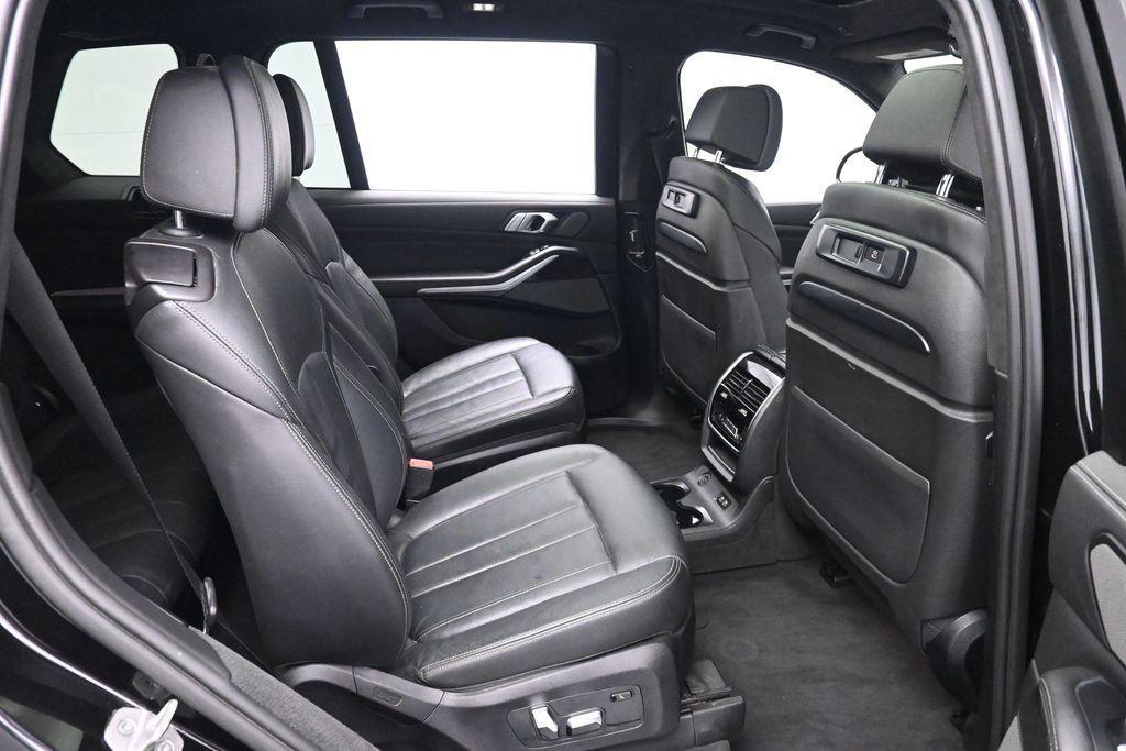 used 2021 BMW X7 car, priced at $27,888