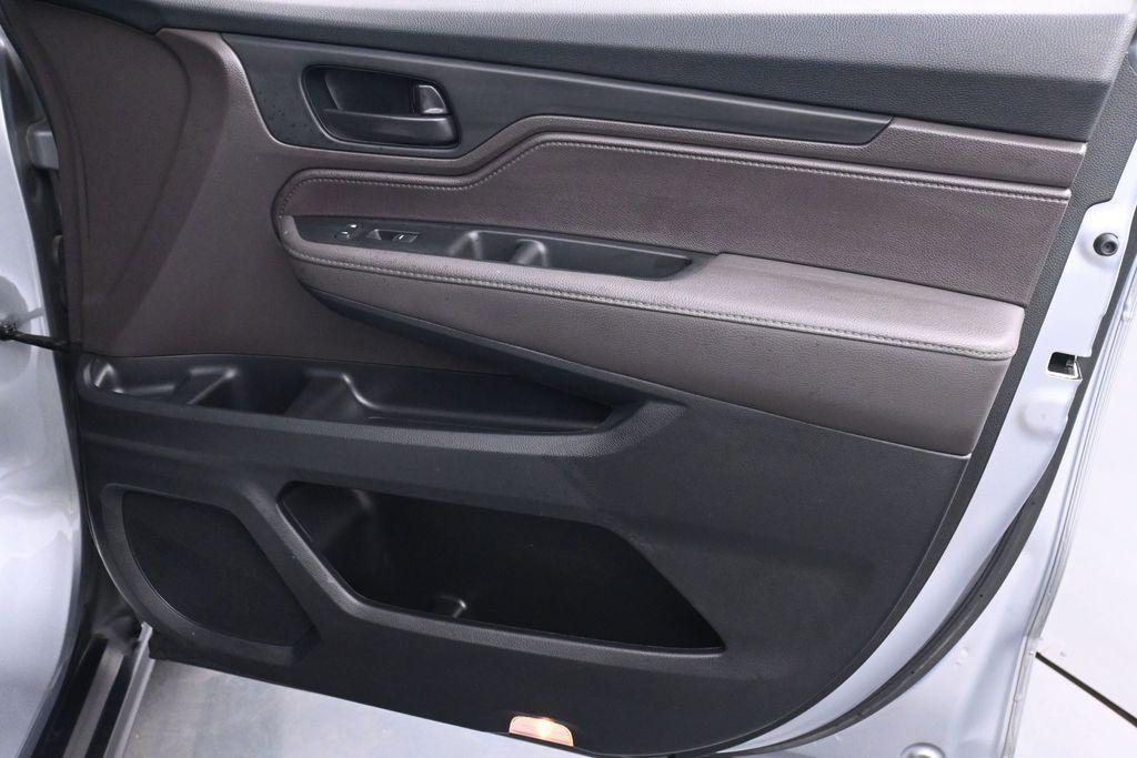 used 2021 Honda Odyssey car, priced at $20,995