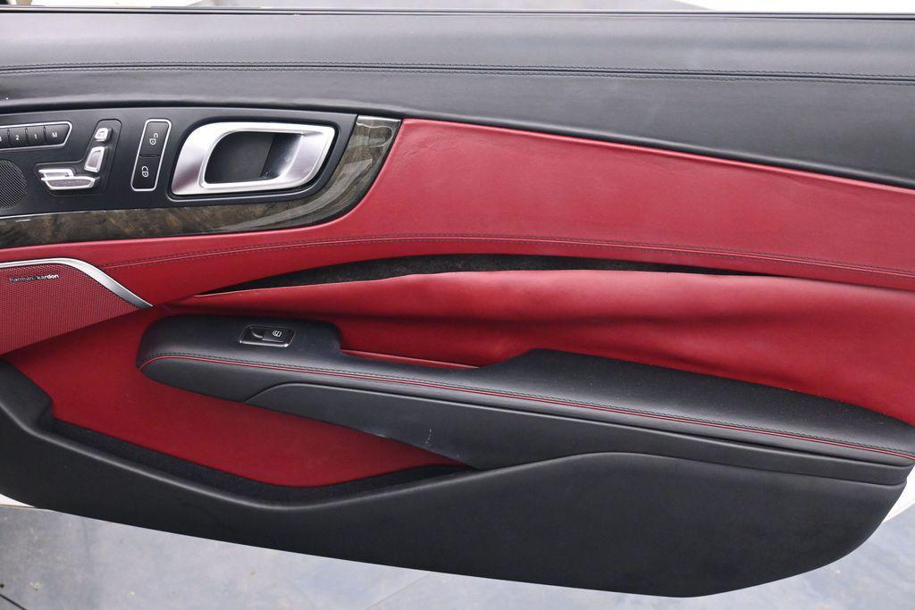 used 2018 Mercedes-Benz SL 550 car, priced at $32,995