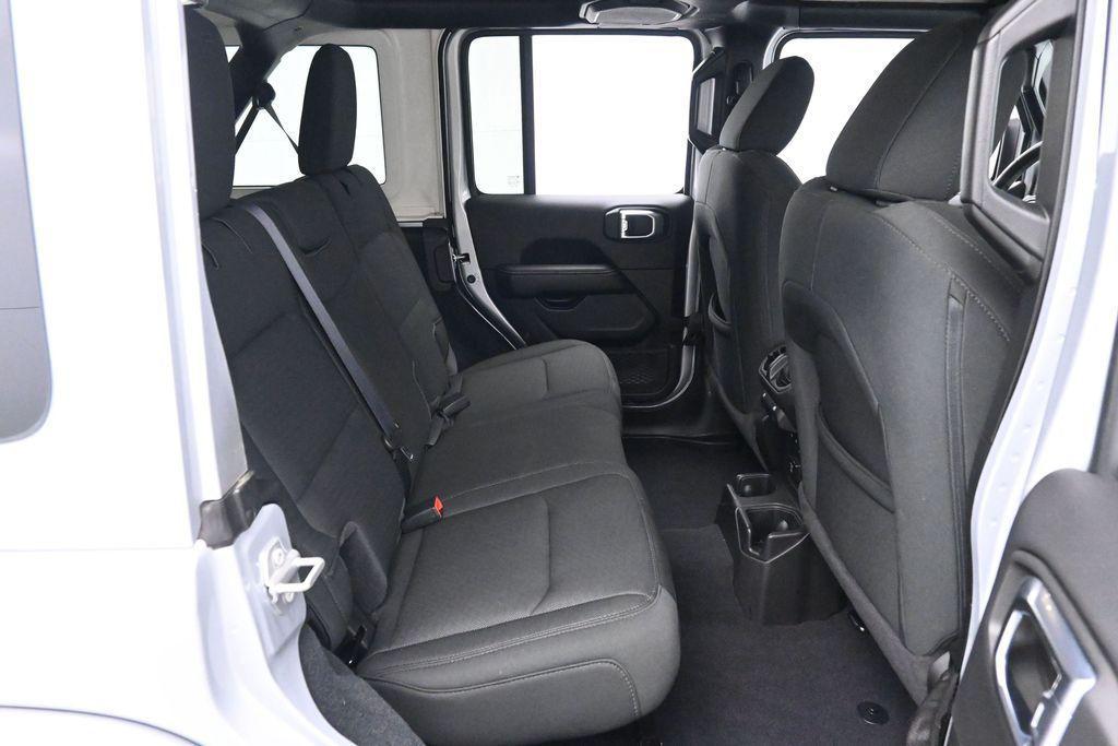 used 2022 Jeep Wrangler Unlimited car, priced at $28,995