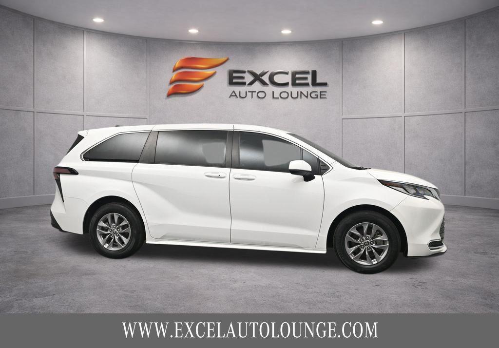 used 2022 Toyota Sienna car, priced at $29,465