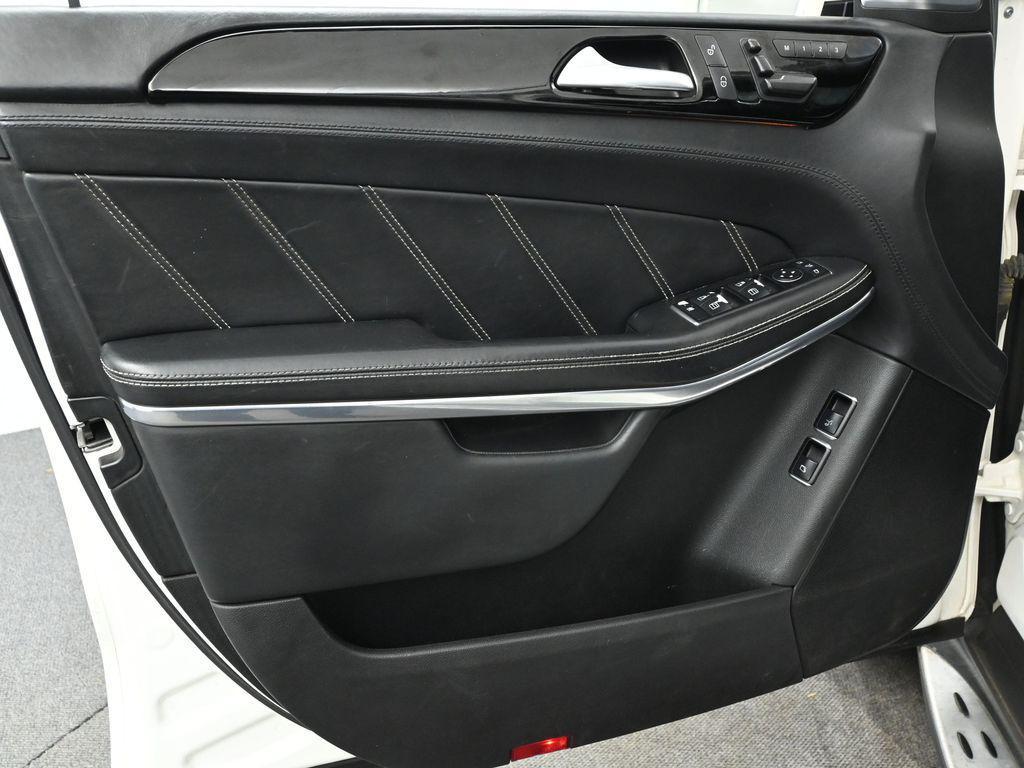 used 2014 Mercedes-Benz GL-Class car, priced at $18,154