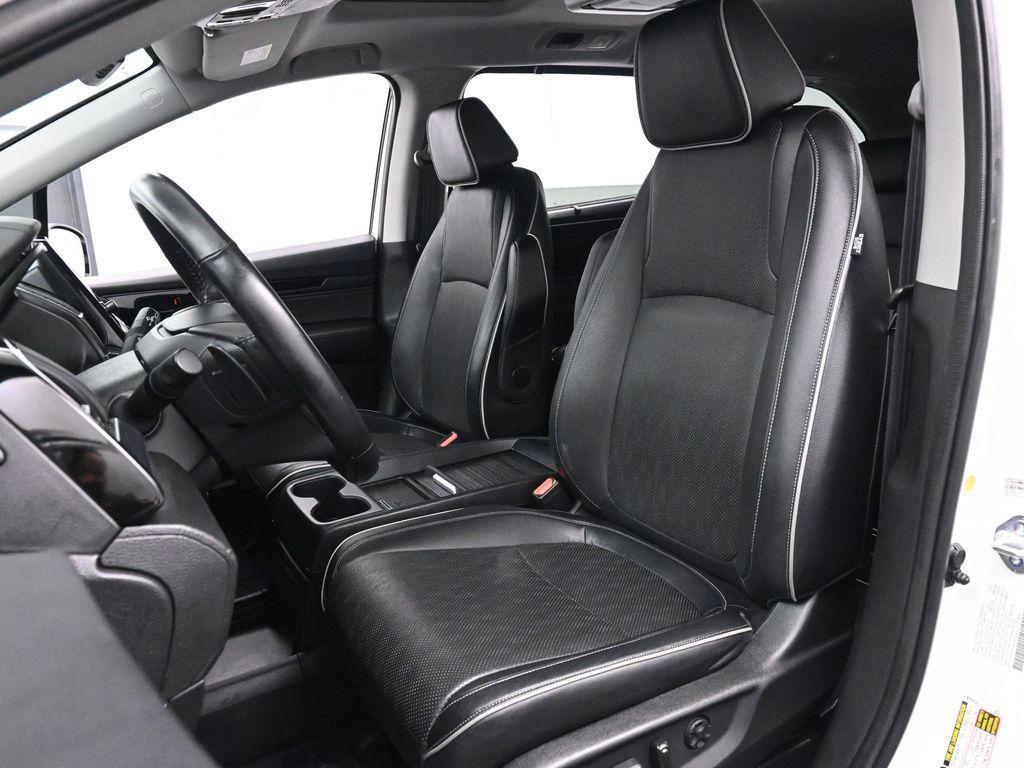 used 2023 Honda Odyssey car, priced at $29,772
