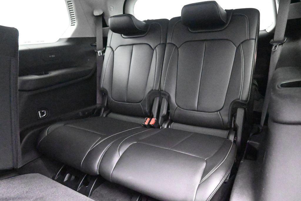 used 2021 Jeep Grand Cherokee L car, priced at $25,495