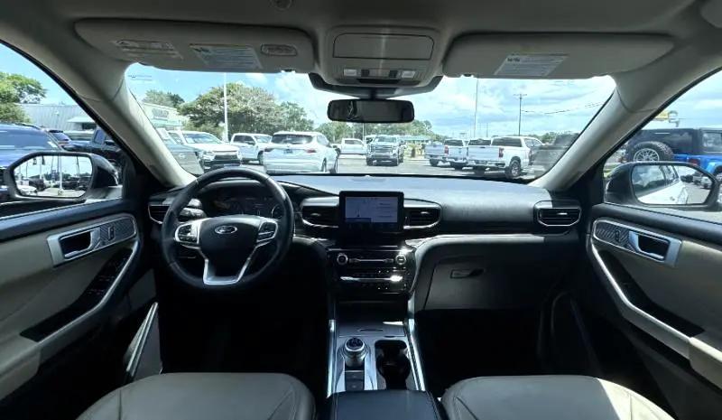 used 2023 Ford Explorer car, priced at $27,999