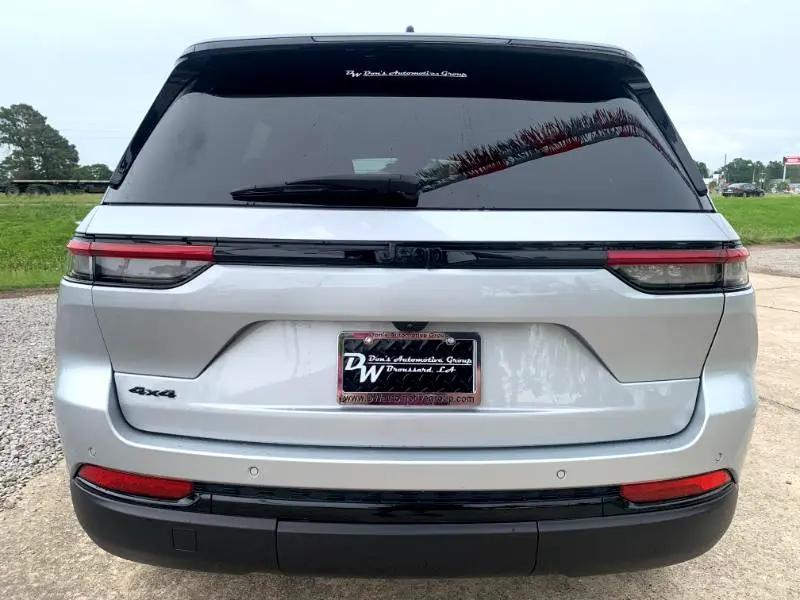 used 2024 Jeep Grand Cherokee car, priced at $33,699