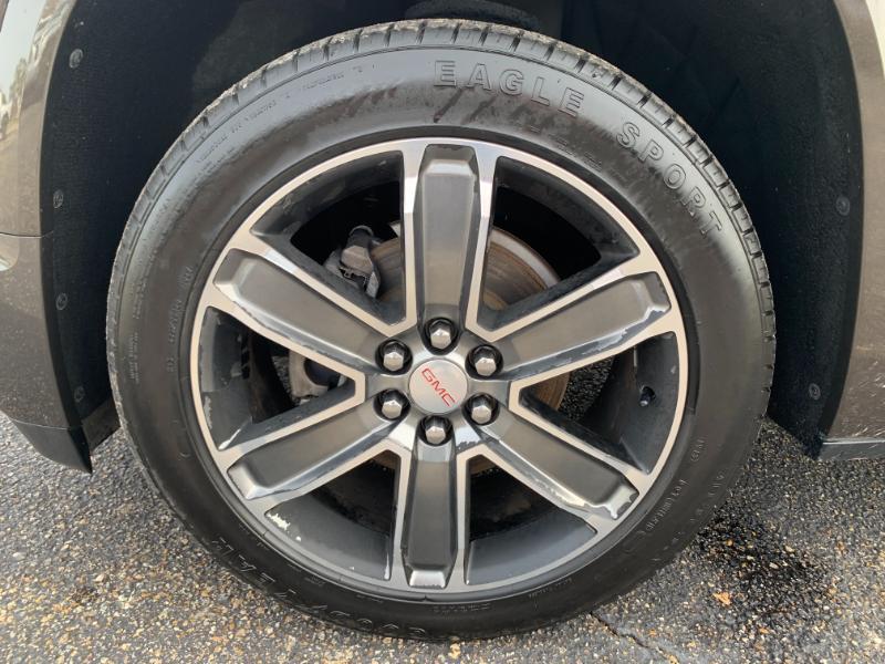 used 2019 GMC Acadia car