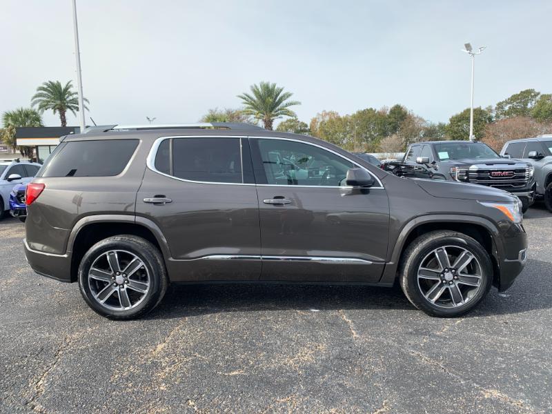 used 2019 GMC Acadia car