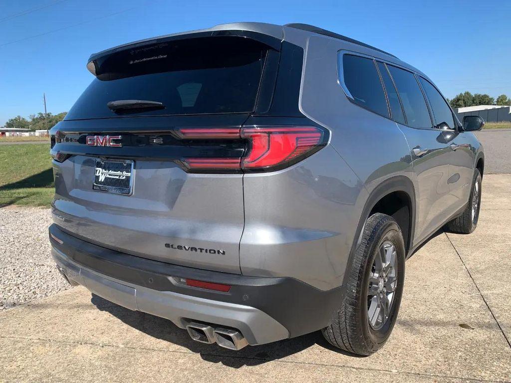 used 2025 GMC Acadia car, priced at $34,999