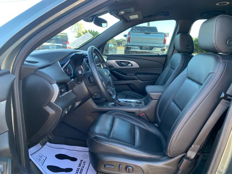 used 2023 Chevrolet Traverse car, priced at $24,999