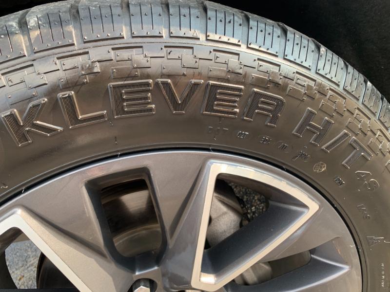 used 2022 Chevrolet Suburban car, priced at $32,890