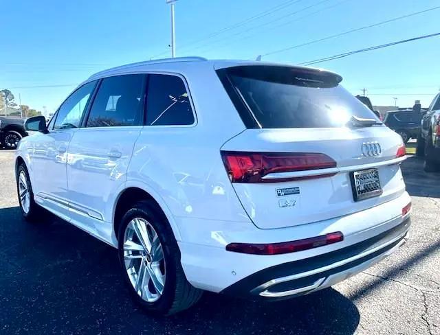 used 2023 Audi Q7 car, priced at $32,275